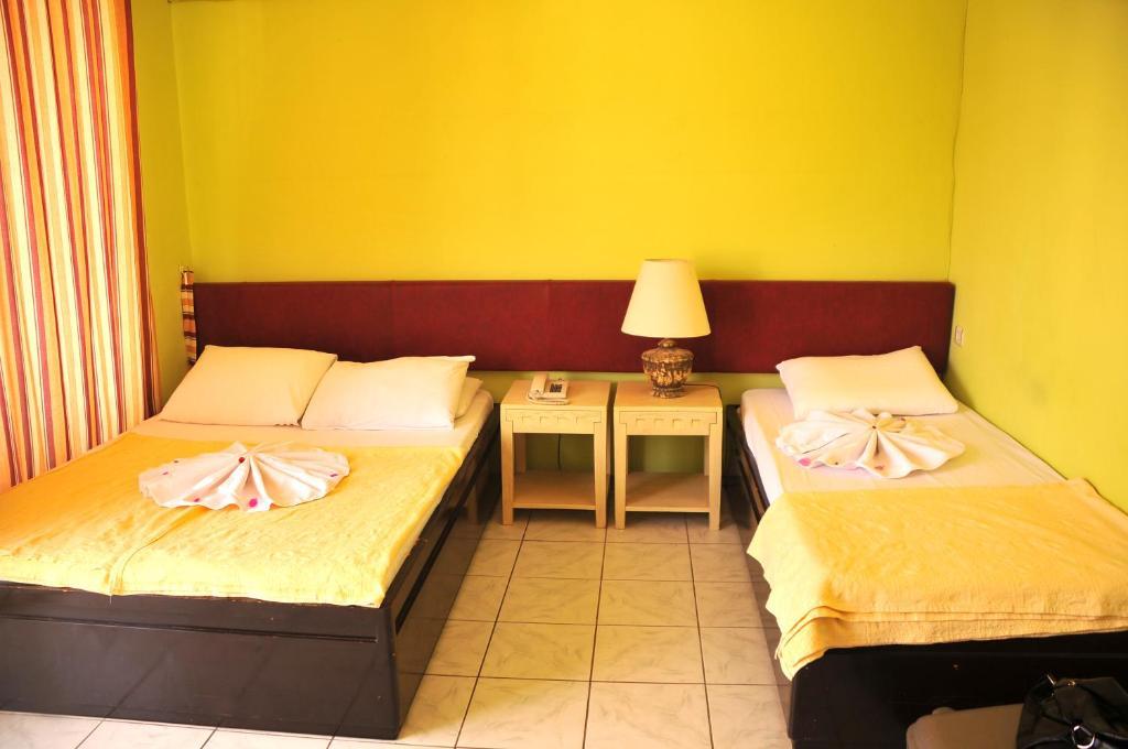 Sun Kiss Hotel Side Camera foto