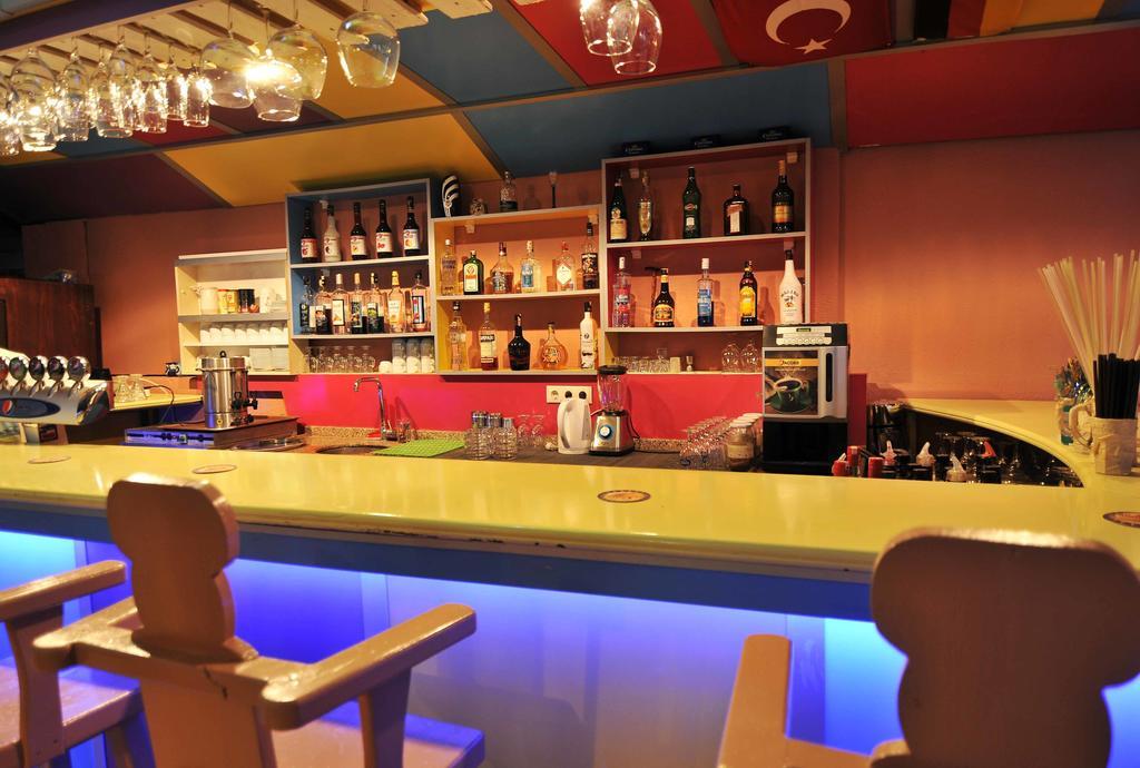 Sun Kiss Hotel Side Esterno foto