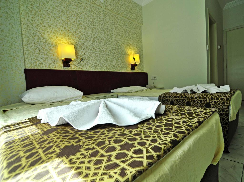 Sun Kiss Hotel Side Esterno foto